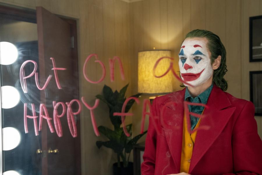 "Joker" w kinach od 4 października. © 2019 Warner Bros. Entertainment Inc