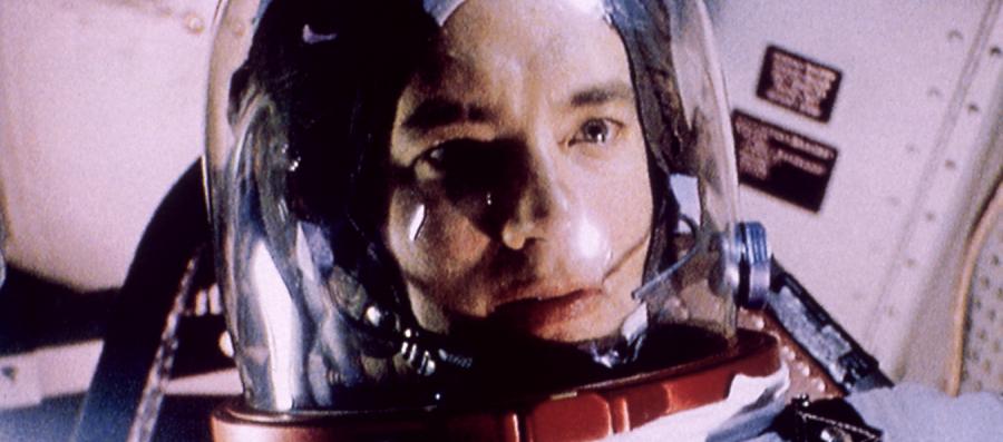8. "Houston, mamy problem" ("Houston, we have a problem")
