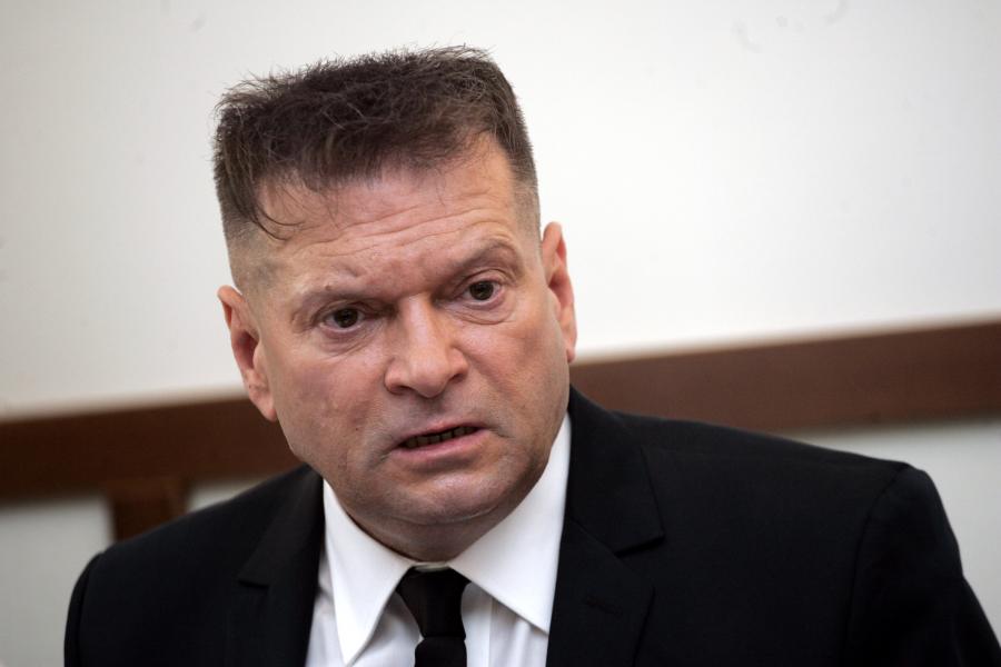 Rutkowski Stanie Przed Sądem Jego Ludzie Wtargnęli Do Rafinerii