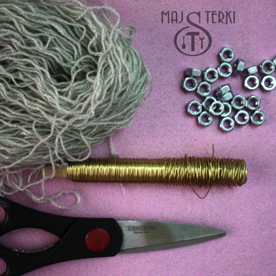 MAJSTERKI: DIY - gwiazdka ze śrubek