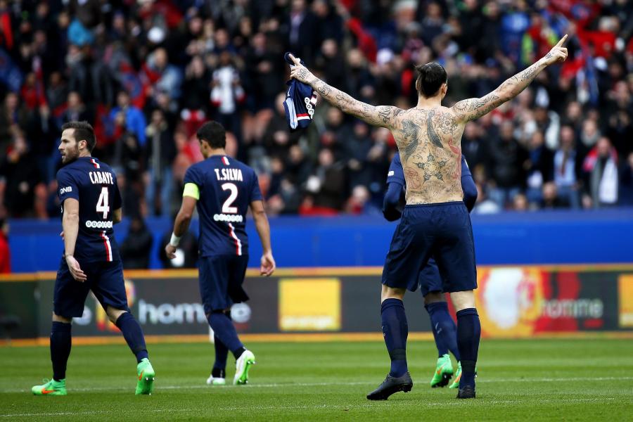 50 nowych tatuaży na ciele Ibrahimovicia. Piłkarz ucieka z więzienia?