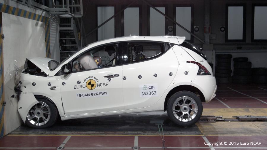 Lancia Ypsilon