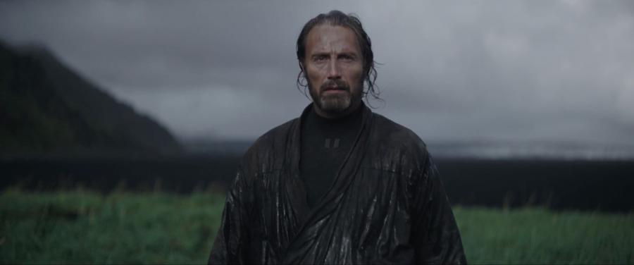 Będzie to film z najbardziej międzynarodową obsadą z wszystkich dotychczasowych ze świata Gwiezdnych Wojen. Najbardziej znaną międzynarodową gwiazdą jest Duńczyk Madds Mikkelsen.