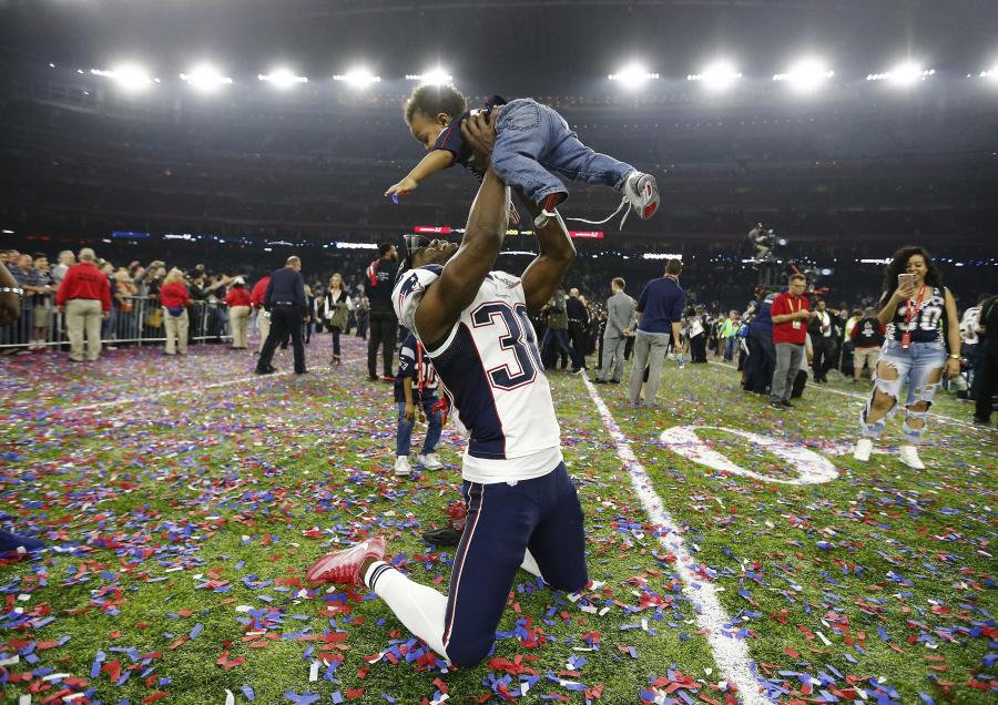 Patriots wygrali Super Bowl po pierwszej w historii dogrywce